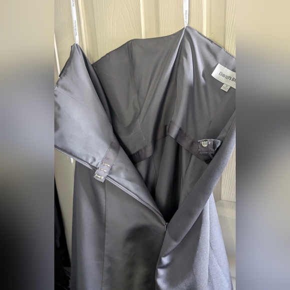 David's Bridal Women 18 Pewter gray formal sleeveless dress - Picture 3 of 5